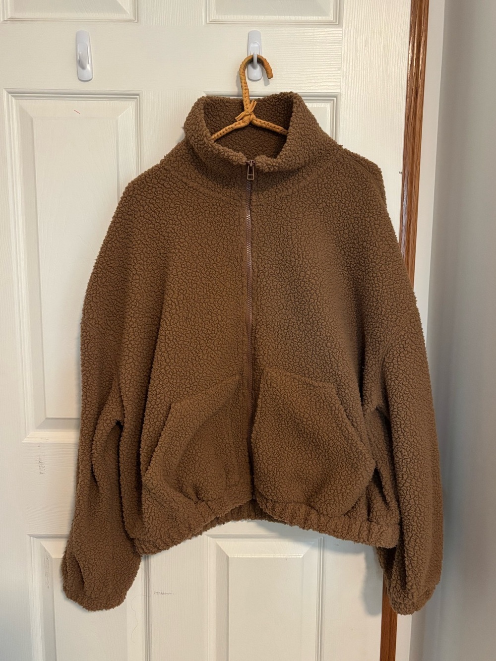 Old Navy Sherpa Zip Up, Size Large